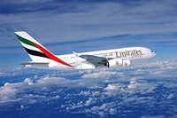 Samolot Emirates Airbus A380 w Warszawie