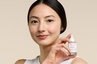 Innowacyjne serum intensywnie odbudowujące Cicalfate+