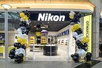 Nikon z salonem firmowym w centrum Warszawy